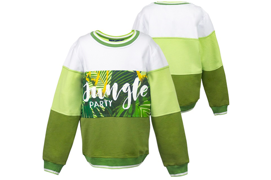 Long sleeve sweatshirt with a joyful jungle theme