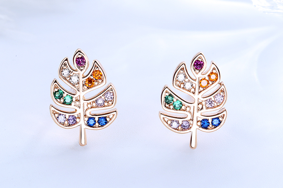 Gold-plated leaf earrings with 13 colored cubic zirconia stones