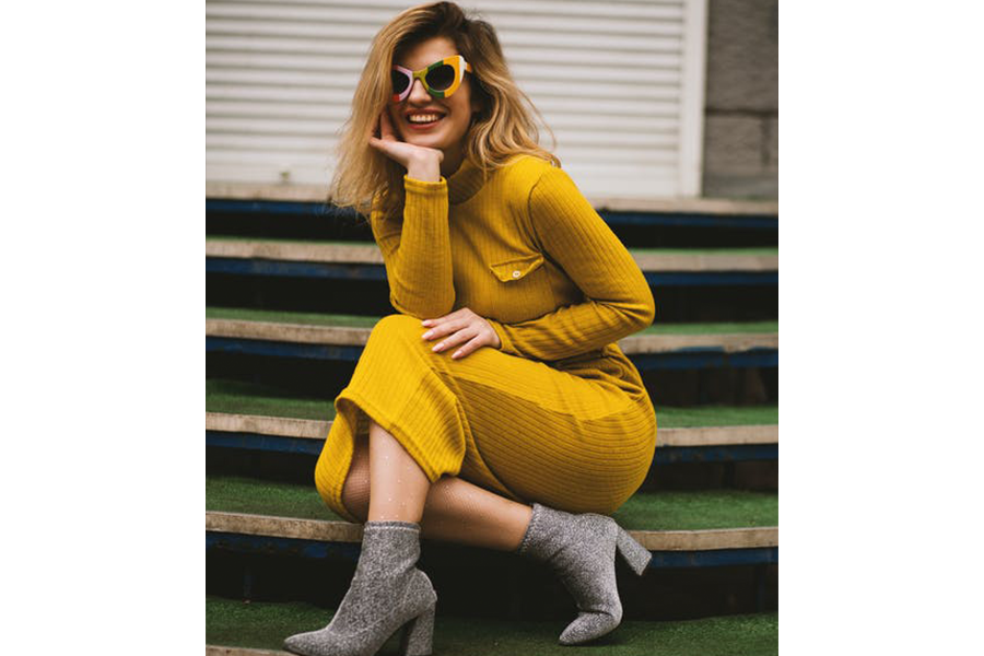Woman wearing butter color