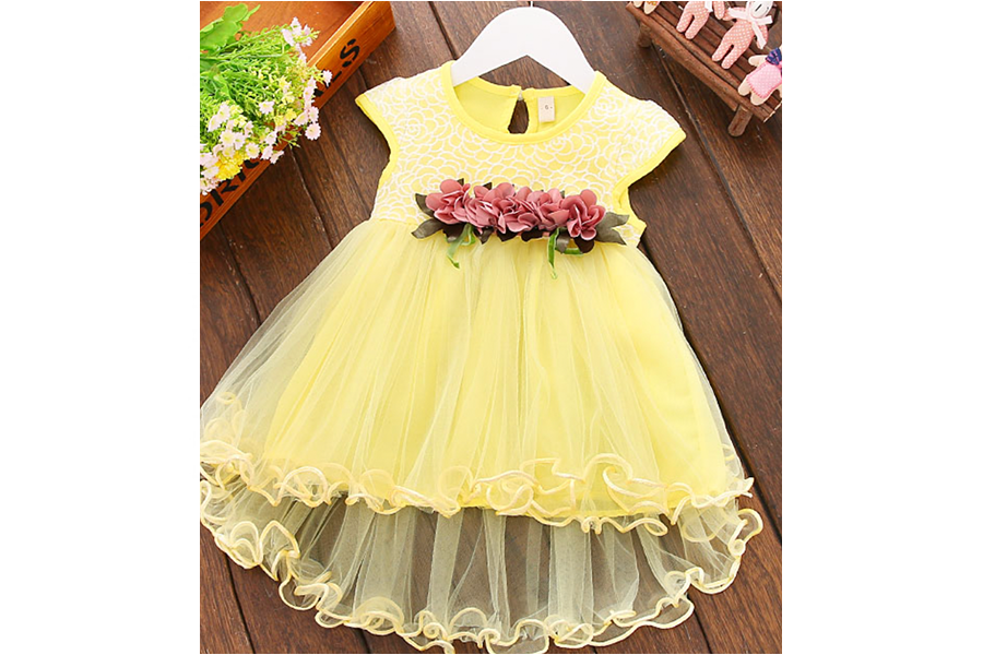 Lemon dress with scalloped hem