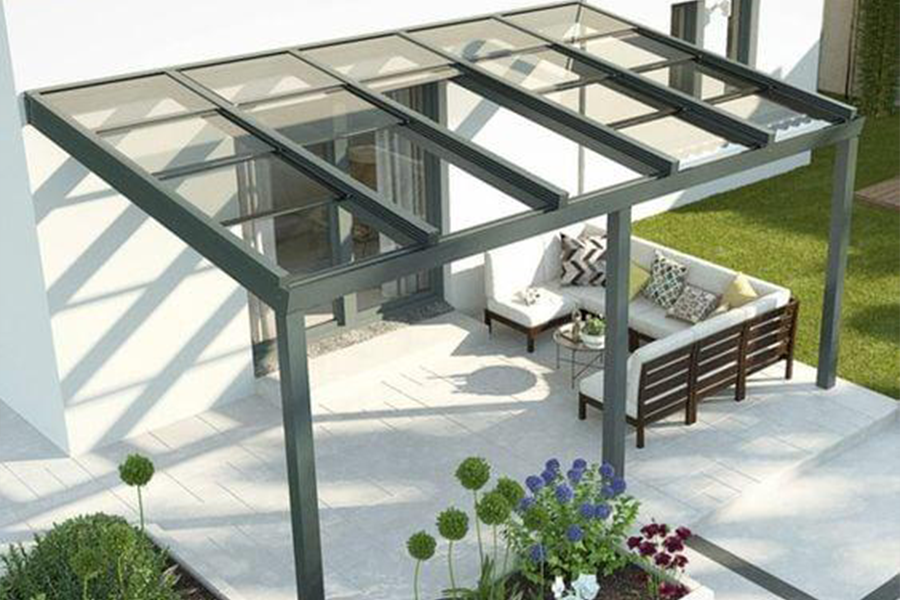 Outdoor canopy roof with clear polycarbonate sheets