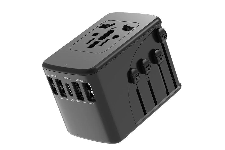 Travel-ready GaN charger with 5 ports