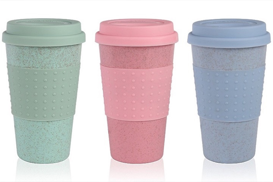 Biodegradable mugs made from wheat straw