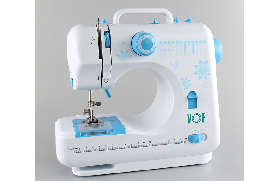 Mini domestic sewing machine
