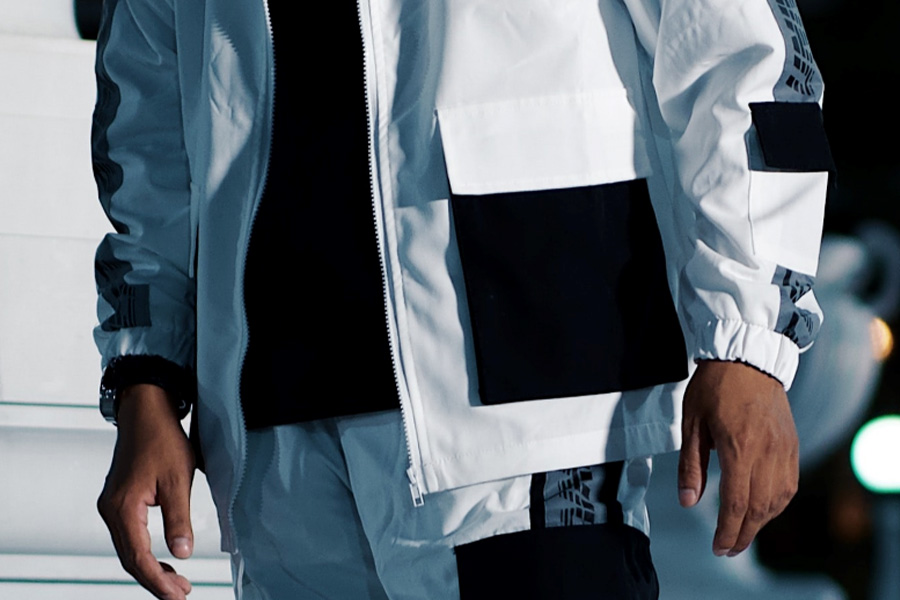 White men’s jacket with black contrasting pocket