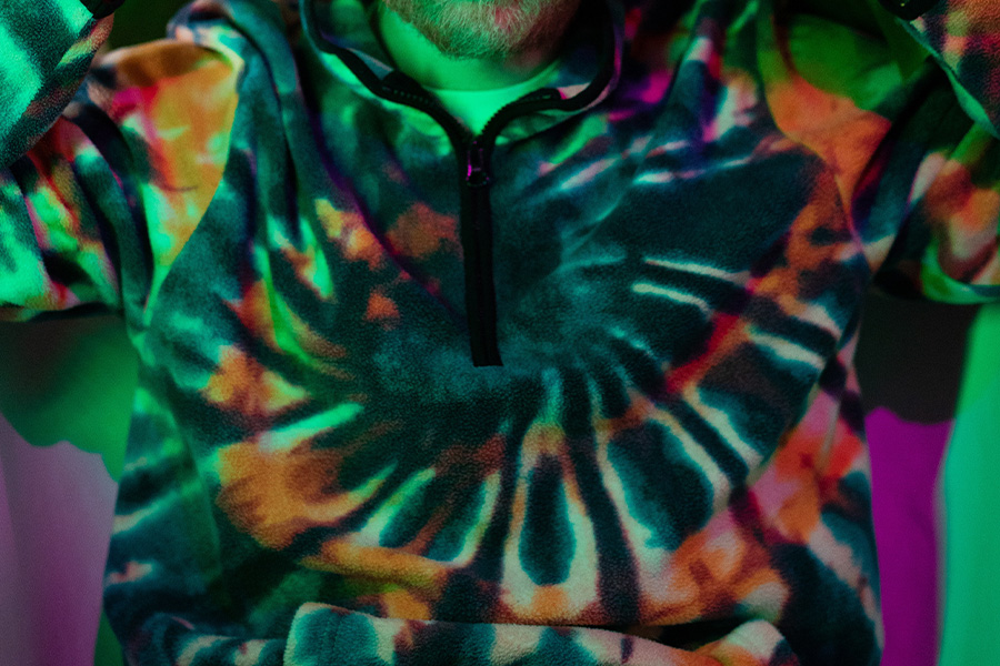 Man rocking trippy psychedelic prints