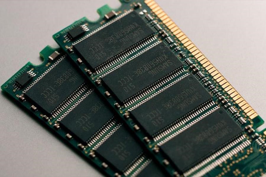 2 RAM module circuit boards