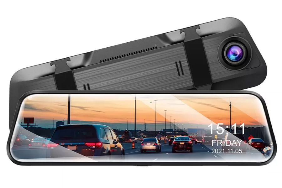A dash camera that fits into the rearview mirror seamlessly