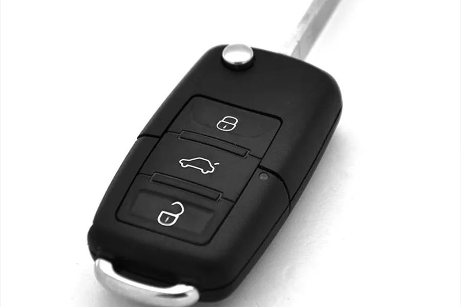 Flip style car key