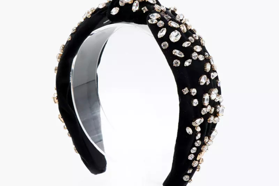 A black luxurious headband