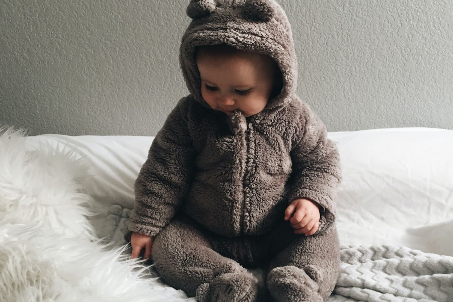 baby in heavy and warm hooded romper jumpsuit