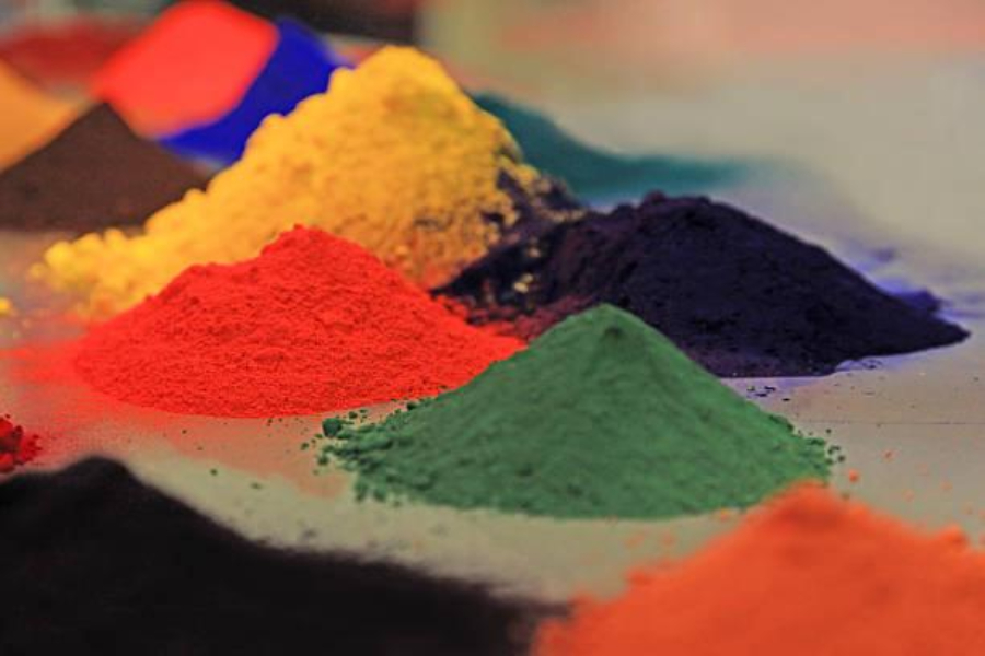 Dry pigment powder of different colors
