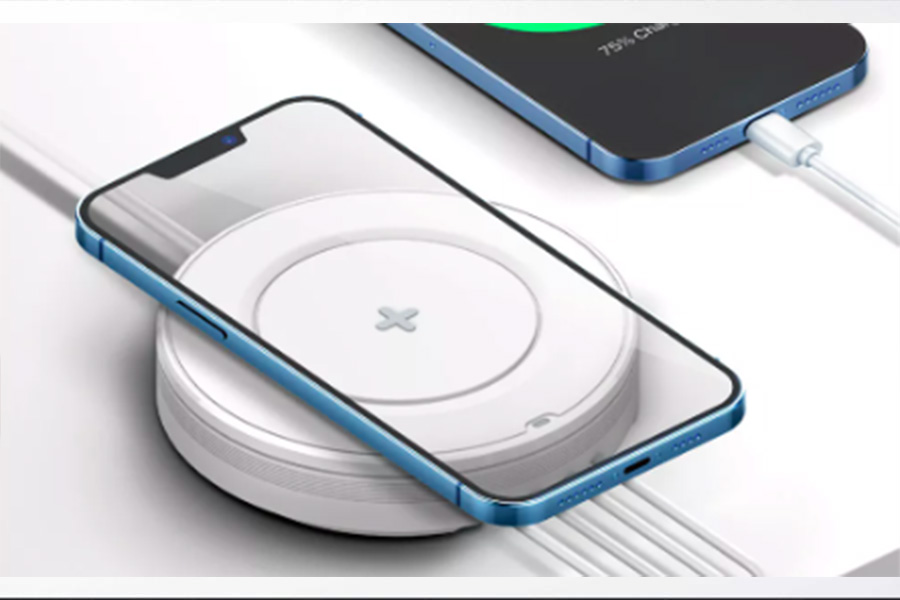 Smartphone charging on a wireless charging pad